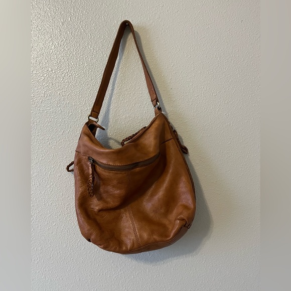 100% genuine leather hobo shoulder bag. - Picture 9 of 10